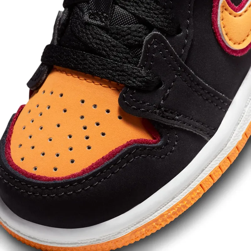 Jordan 1 Mid SE Black Vivid Orange (FJ4926-008)