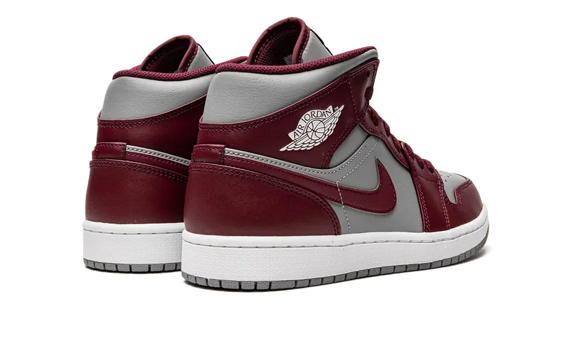 Air Jordan 1 Mid “Team Red” (DQ8426-615)