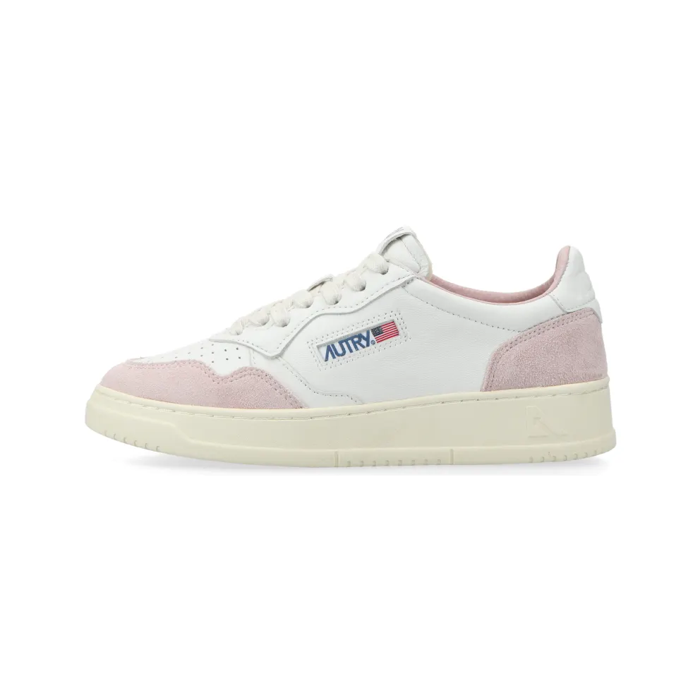 Autry Medalist Low W (goat / suede white / powder) – AULWGS36