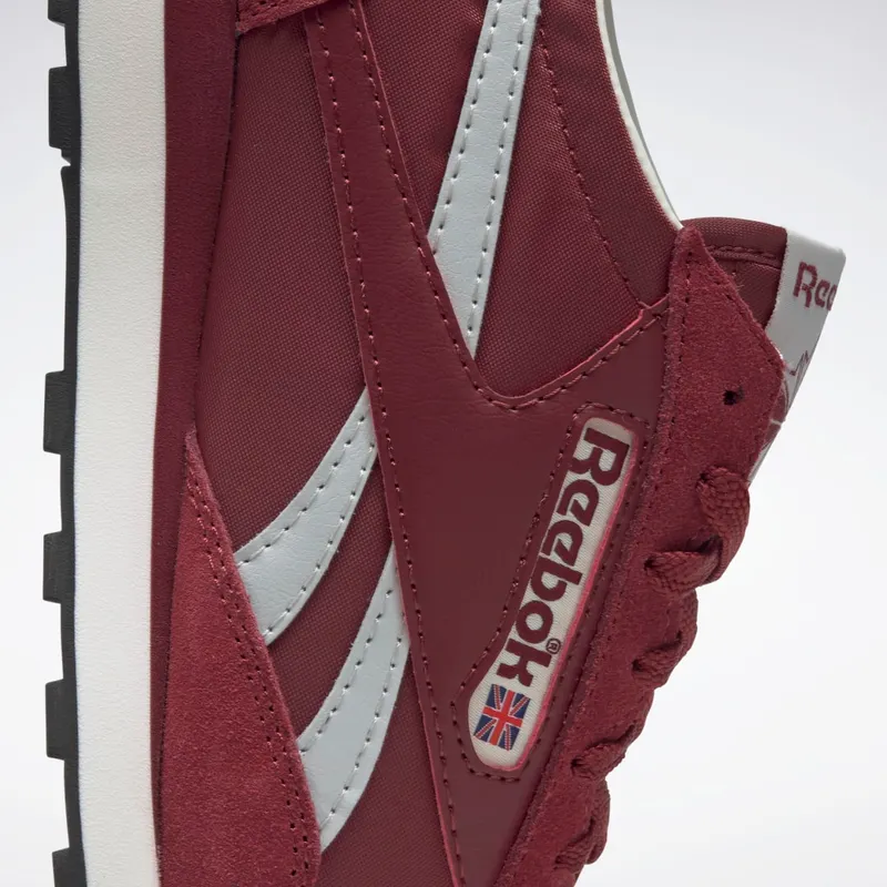 reebok-aztec H04982
