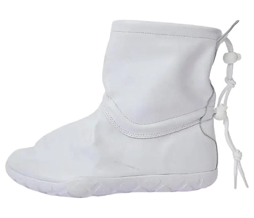 Comme Des Garcons Nike Air Chukka Moc “White” (924488-100)