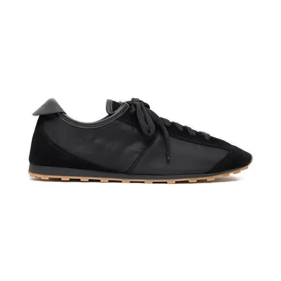 Jacquemus mit Wildledereinsätzen “Black” (FOM00175AW00687)