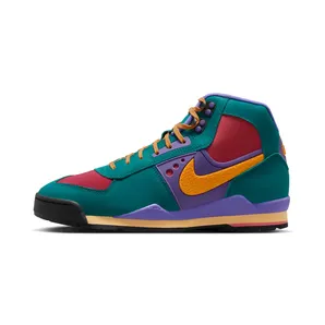 Nike Baltoro “Bright Spruce / Fruit Punch / Celestial Gold / Kumquat” (IH4450-300)