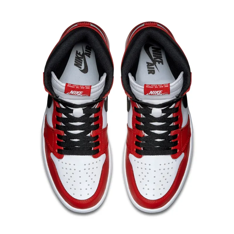 Air Jordan 1 Retro High Chicago (2015) (555088-101)