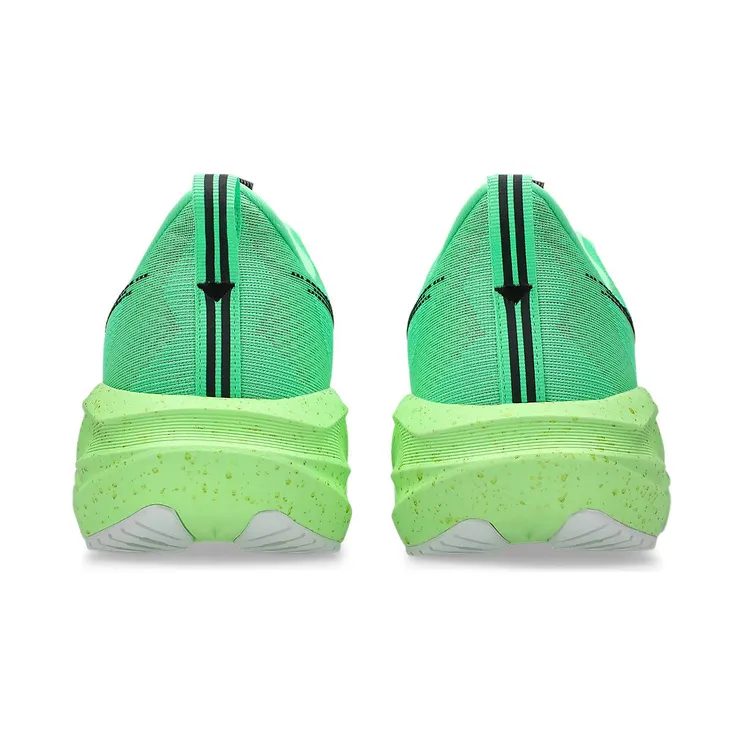 asics-novablast 1011C224-300