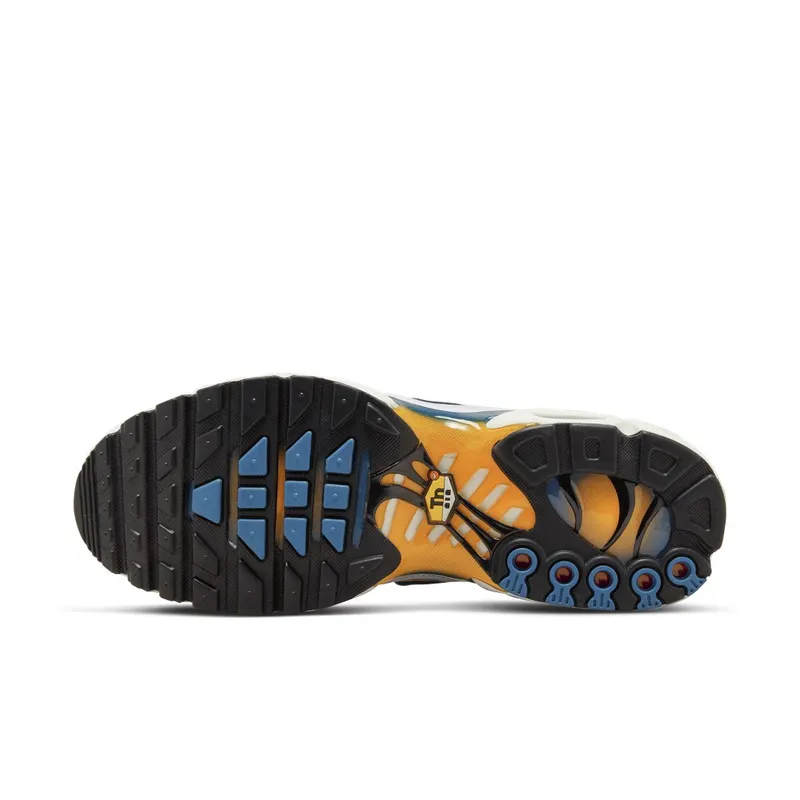 Nike Air Max Plus Hiking Carabiner White Kumquat Marina (DV3507-100)