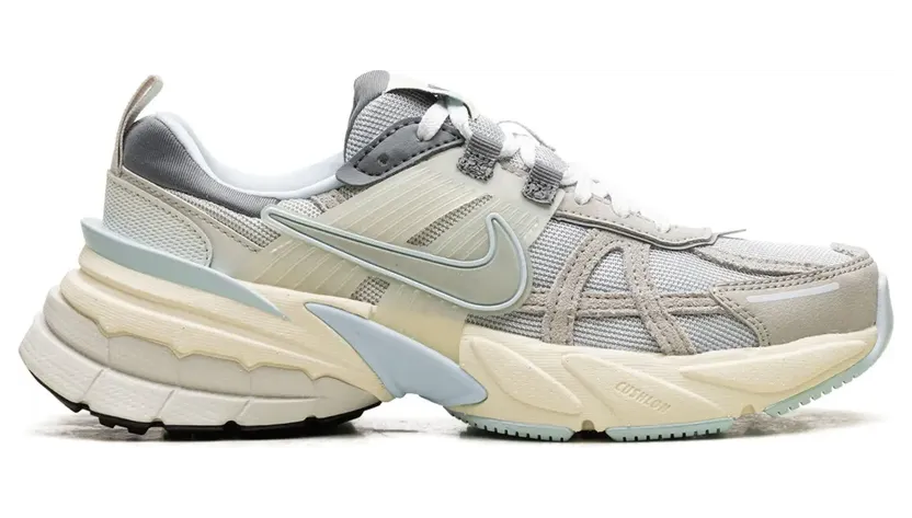 nike-v2k-run FZ3596