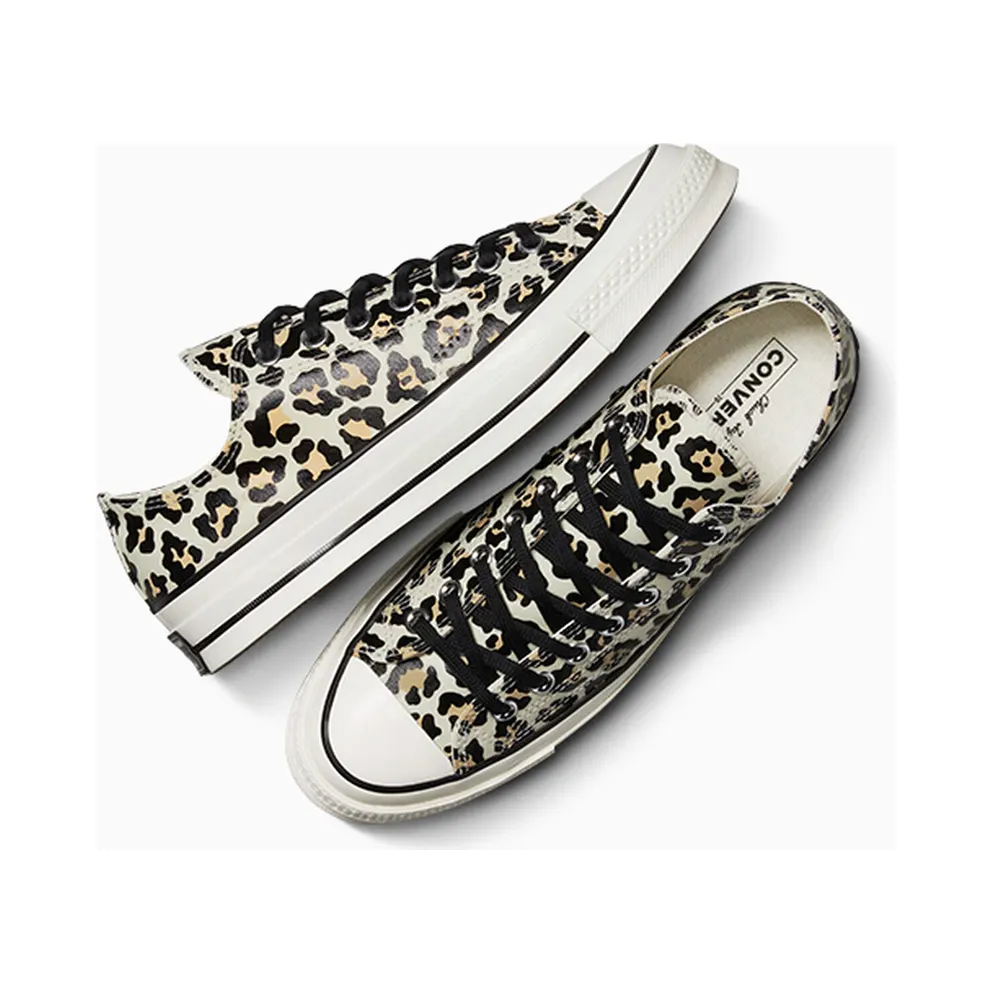 Converse Chuck 70 “Glow-In-The-Dark Leopard” (A15033C)
