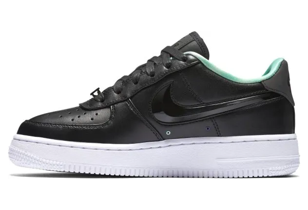 nike-air-force 845077-001