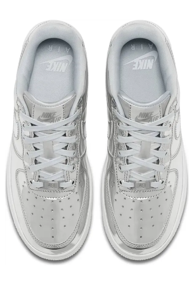 nike-air-force CQ6566-001