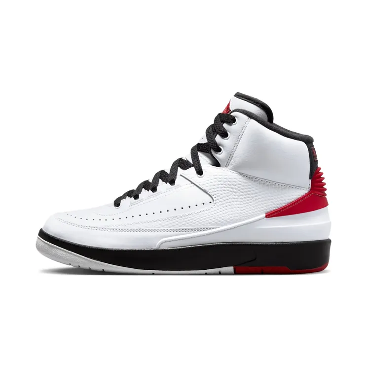 Jordan 2 Retro Chicago (2022) “White / Black / Varsity Red” (DX4400-106)