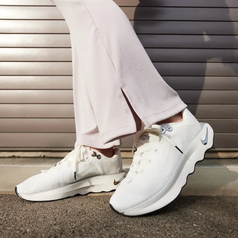 nike-motiva DV1238-103