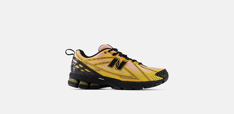 New Balance 1906E “Amber Haze Black” (U1906596)