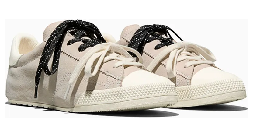 converse-sneaker A16122C
