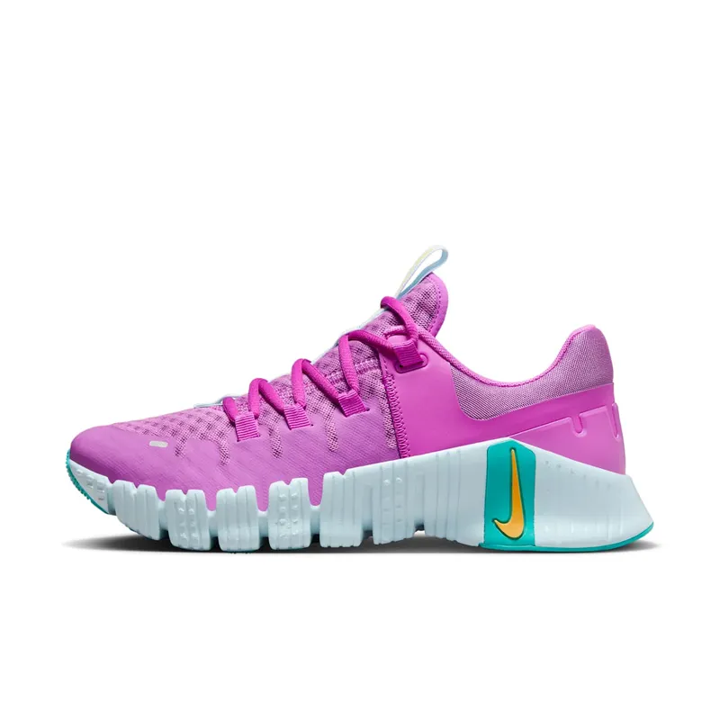 Nike Free Metcon 5 “Hyper Violet” (DV3950-501)