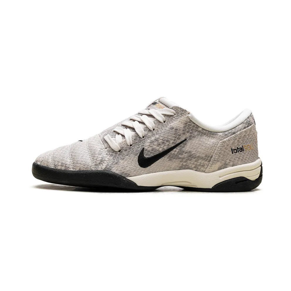 Nike Total 90 III SE “Snakeskin – Pale Ivory” (IB4204-100)