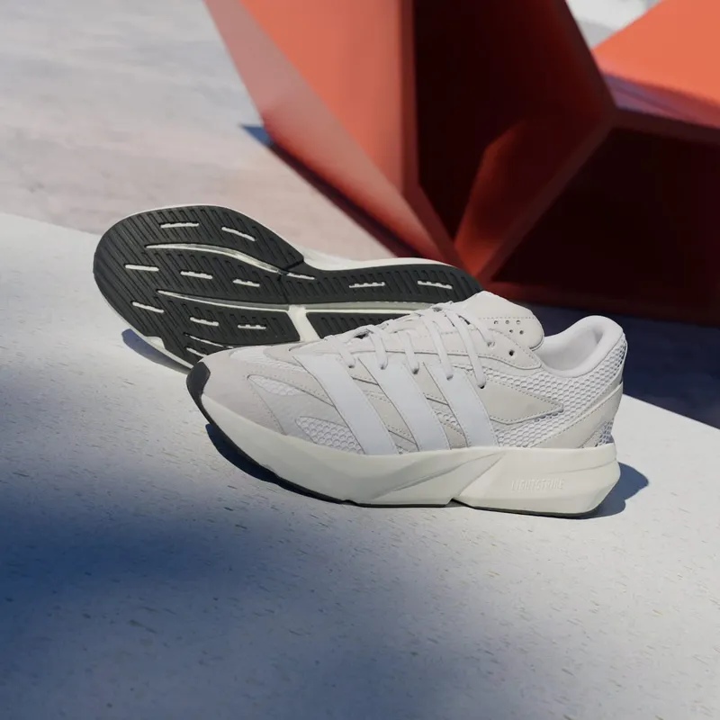 Adidas Lightblaze “Crystal White Cloud White Grey One” (JH6942)