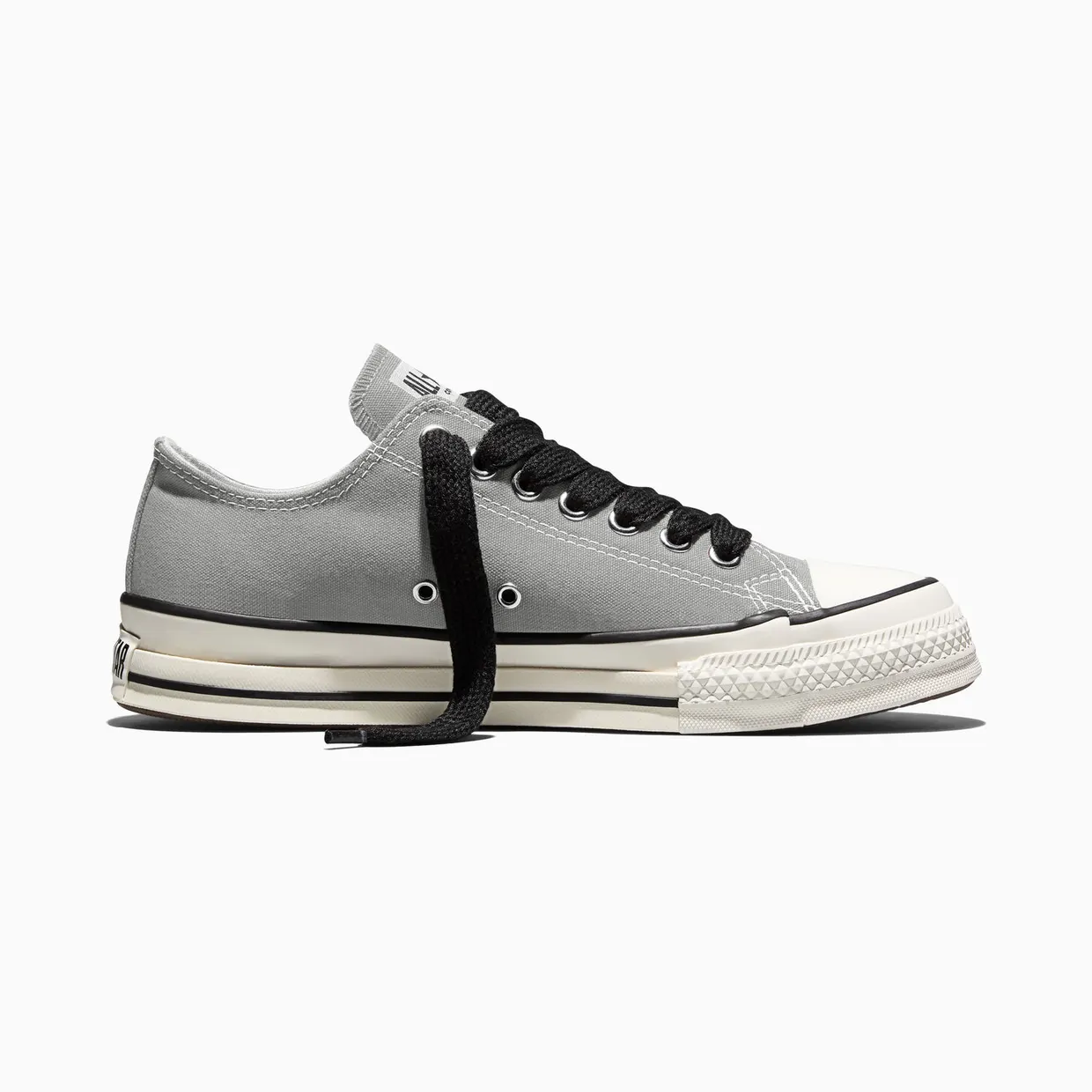 converse-chuck-taylor-all-star A18845C