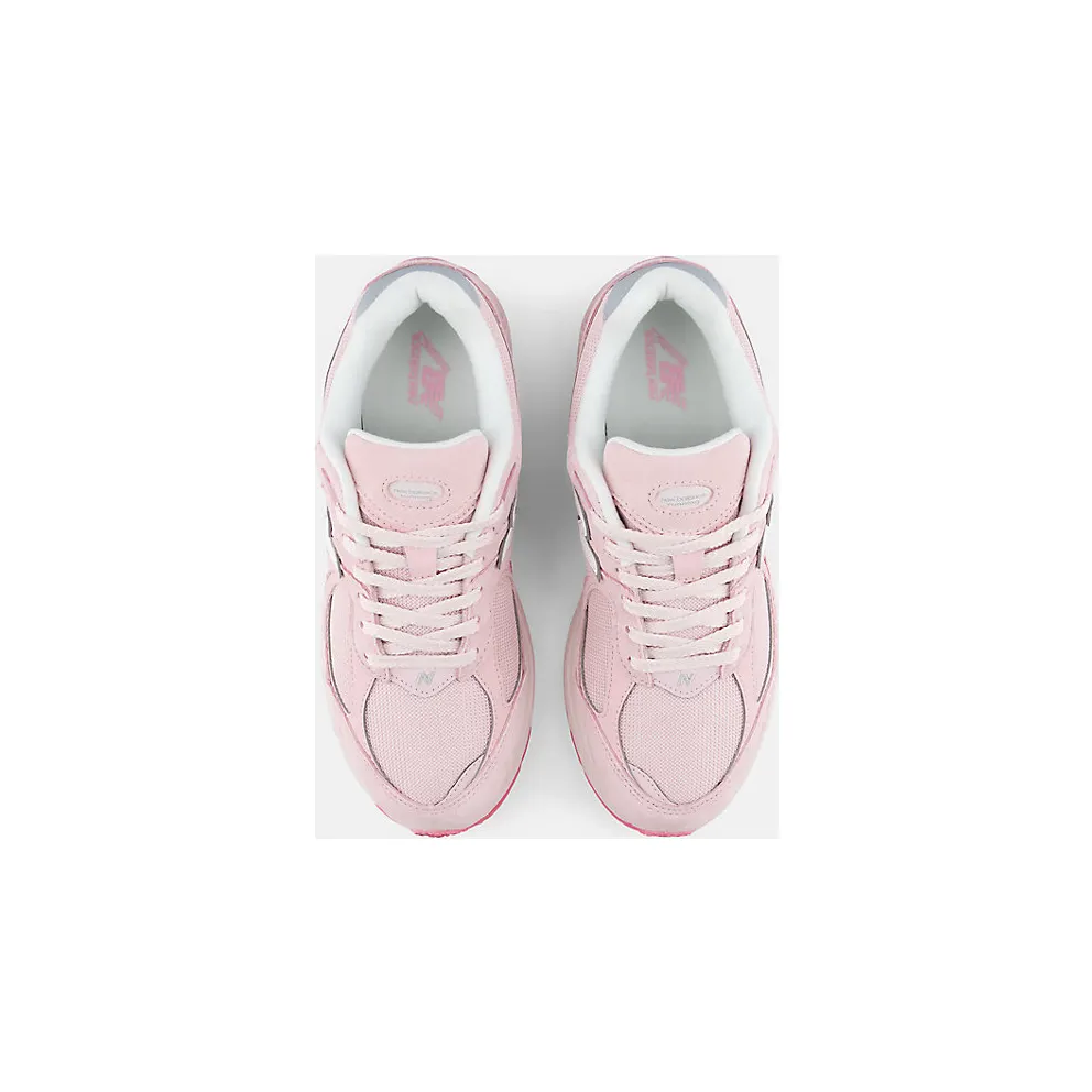 New Balance 2002R Rose (M2002RCR)