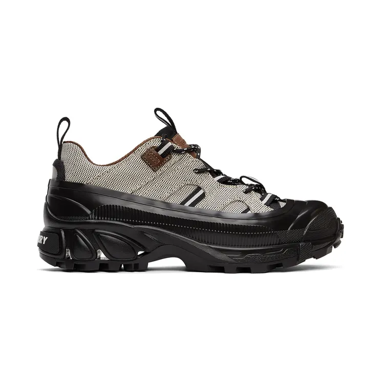Burberry Black & White Canvas Arthur Sneakers (8038735)