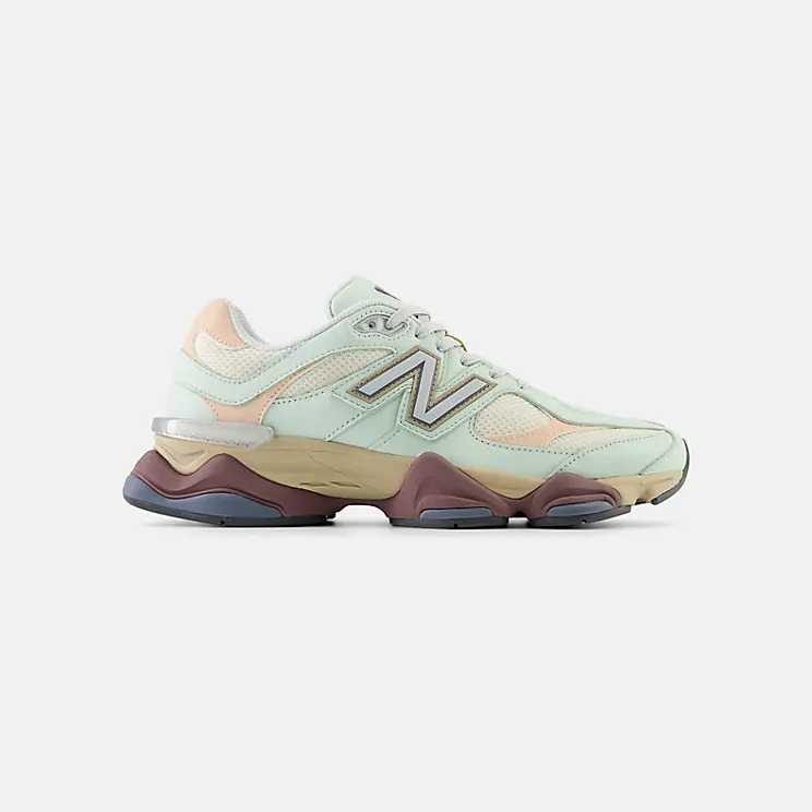 New Balance 9060 “Moonbeam Vintage Rose Lime”: pastel dat rustiger is dan het klinkt