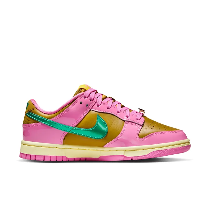 Nike DUNK LOW “Parris Goebel” (FN2721-600)