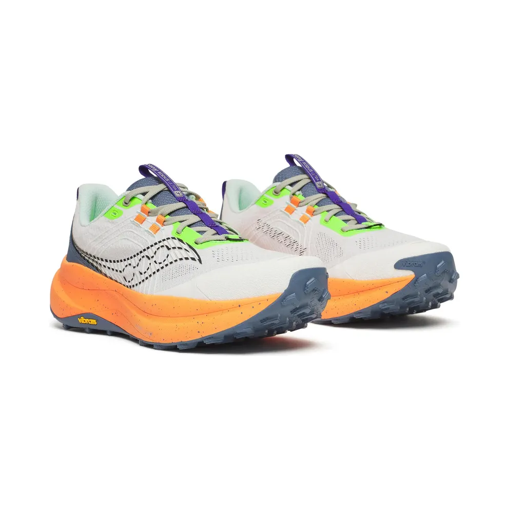SAUCONY Xodus Ultra 4 “White / Turmeric” (S21032-150)