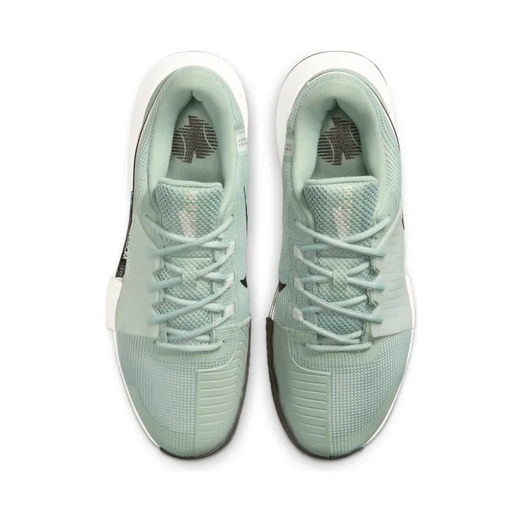 nikecourt IQ5180-005