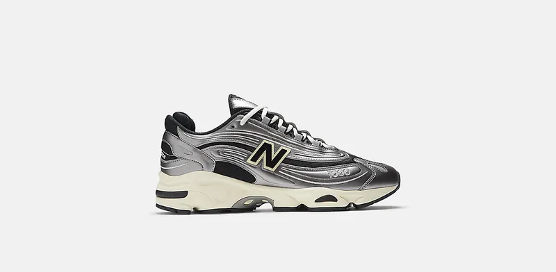 New Balance 9060 Black Sea Salt (M1000SL)