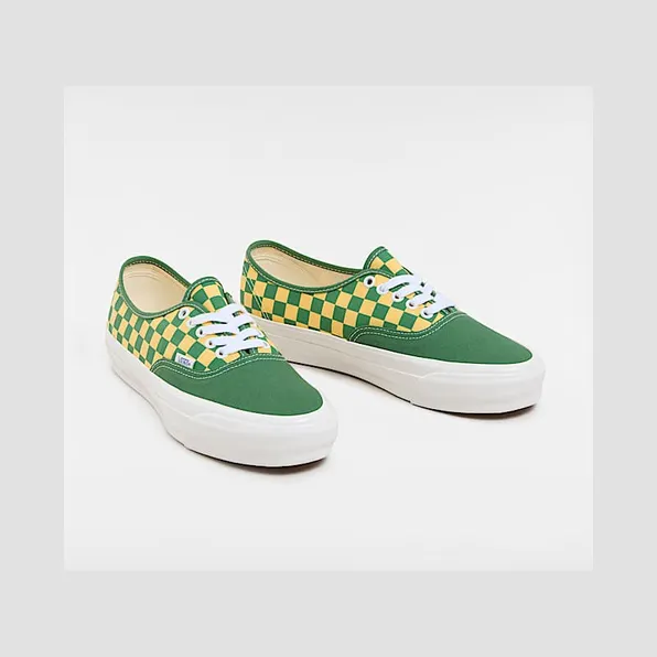 vans-checkerboard VN000EBNBR1