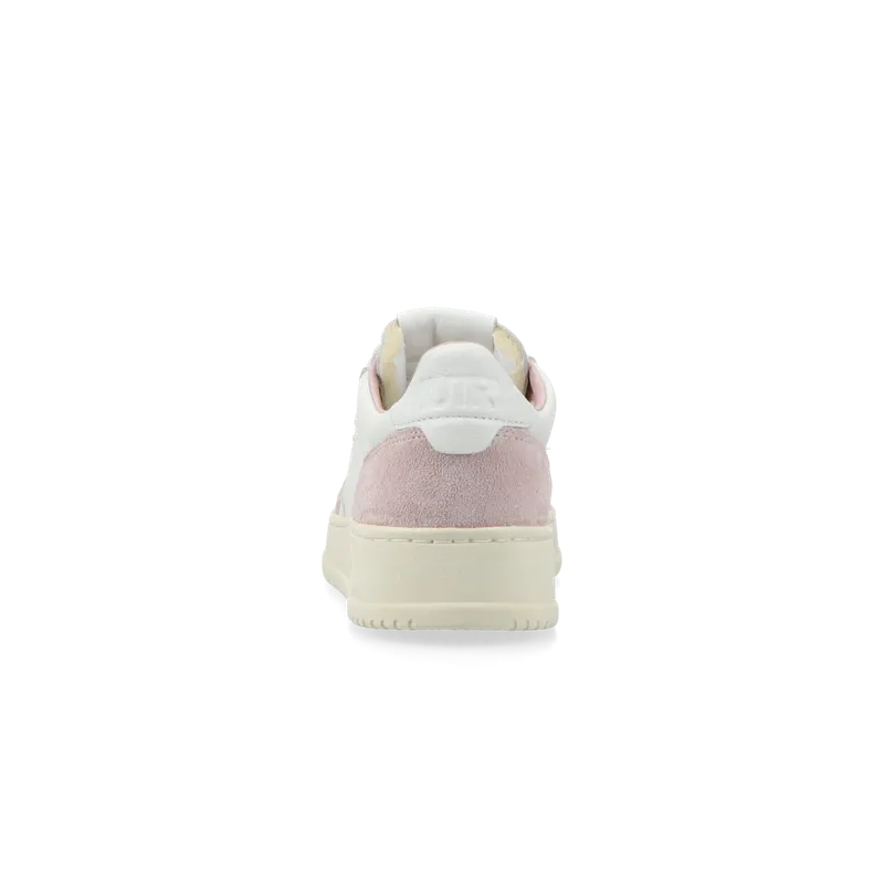 Autry Medalist Low W (goat / suede white / powder) – AULWGS36