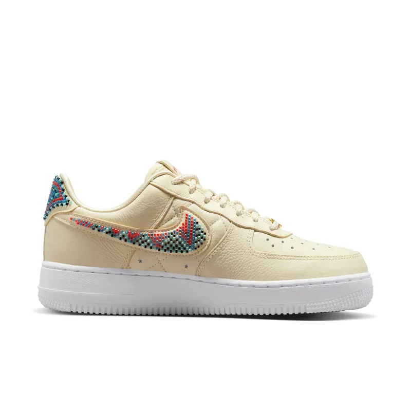 Nike AIR FORCE 1 LO “Premium Goods – The Bella” (DV2957-200)