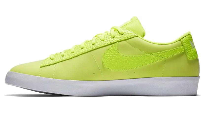 nike-blazer AT6163-700