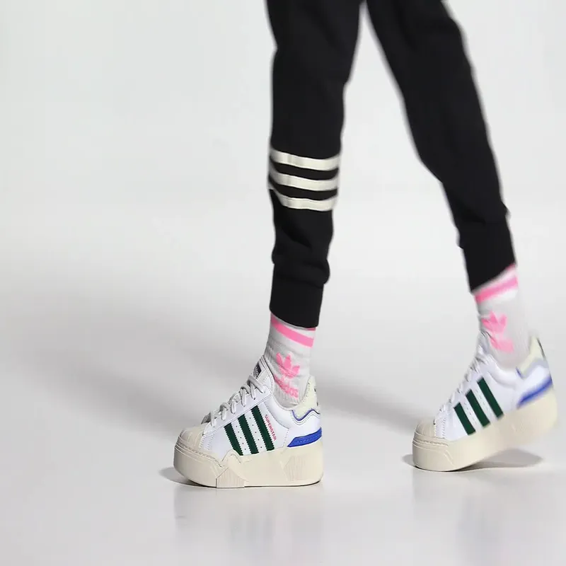 adidas-superstar HQ9884
