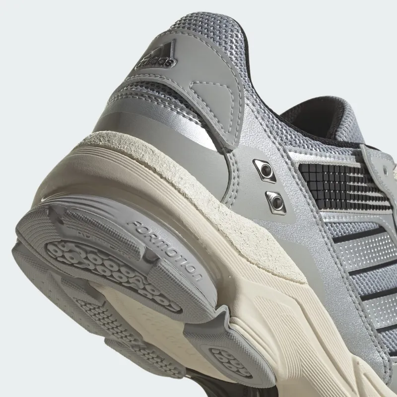 adidas Spiritain 2000 Matte Silver Metallic Grey Two (ID5411)