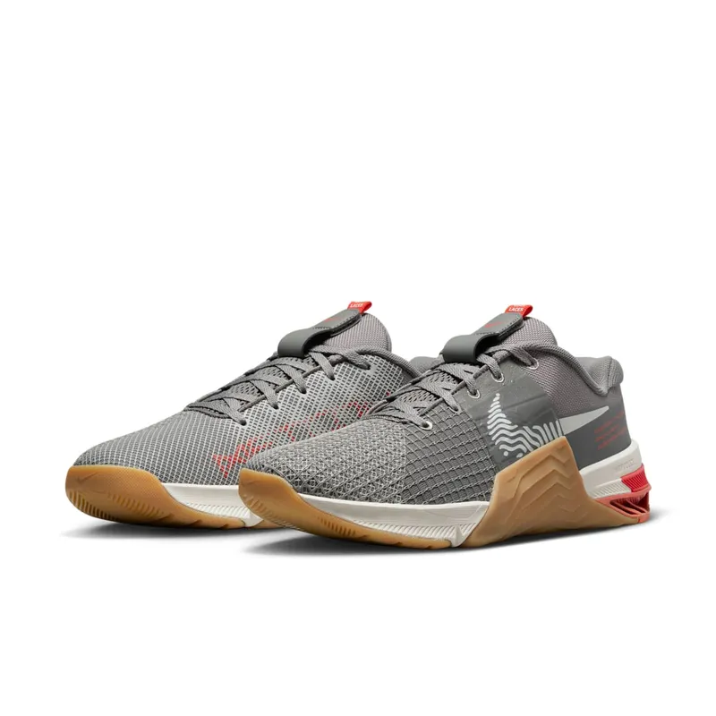 Nike Metcon 8 “Flat Pewter Flat Pewter Light Crimson Gum” (DO9328-005)
