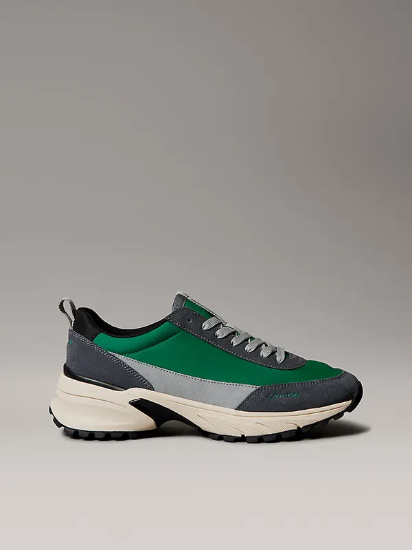 Calvin Klein Trailblazer – Suede Runner “COAL/DECO GREEN/GRANITE ROAD” (YM0YM0145902Q)
