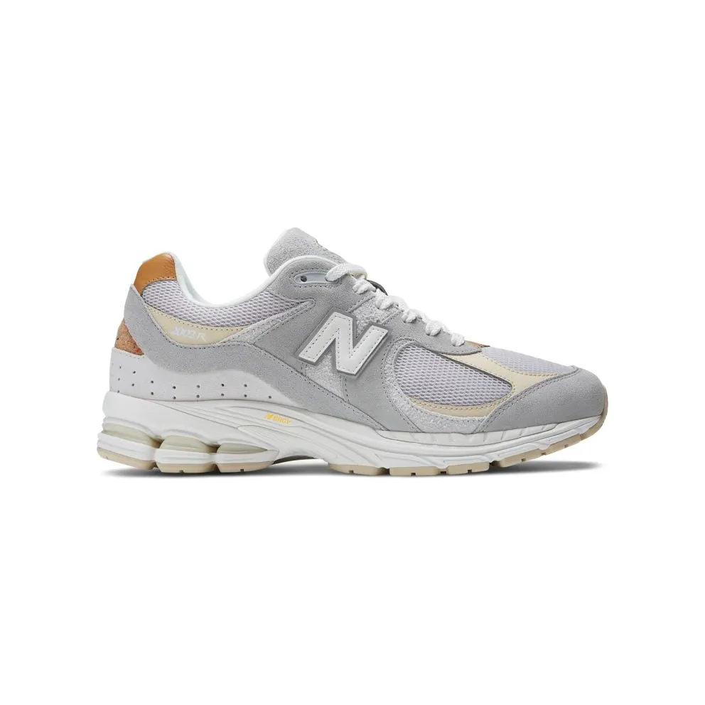 New Balance 2002R “Concrete” (M2002RSB)