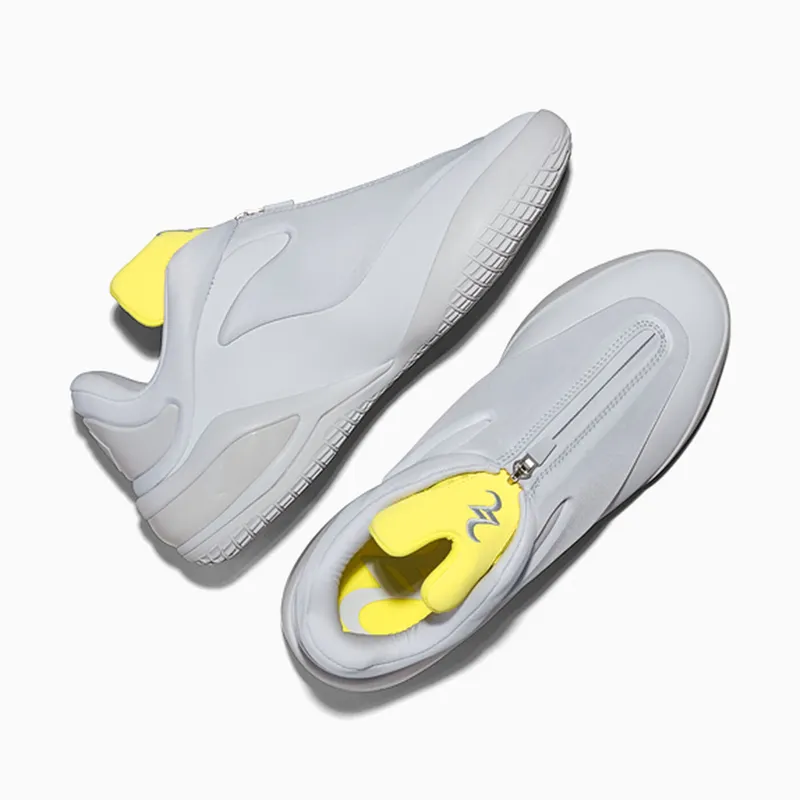 Converse SHAI 001 “Ghosted”: een witte schoen en een onbeantwoorde vraag (4)
