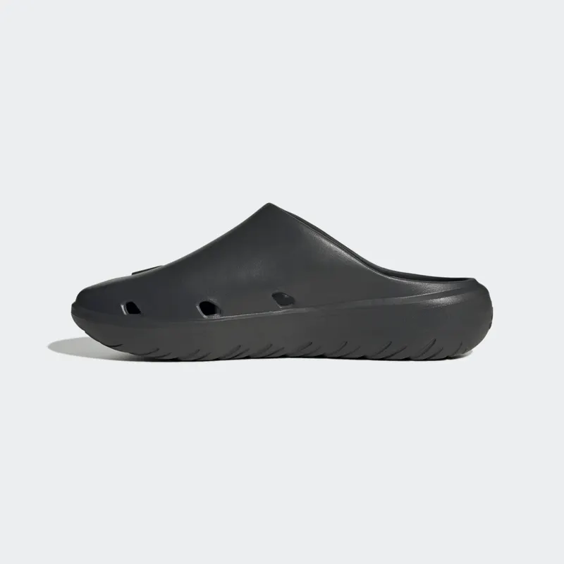 Adidas Adicane Clogs Carbon / Carbon / Core Black (HQ9918)