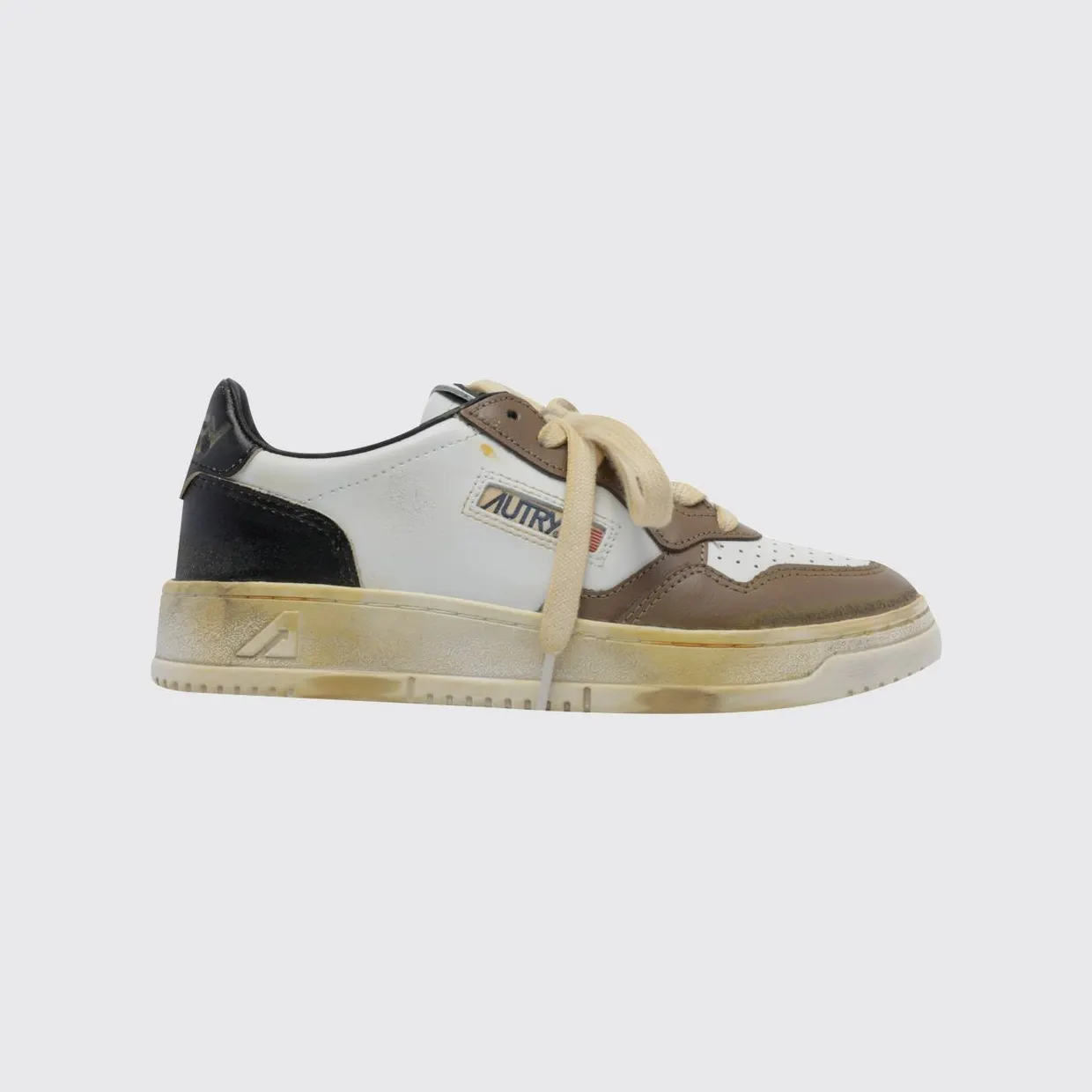 Autry Super Vintage Low W “Matmal” (AVLWSV60) (2)