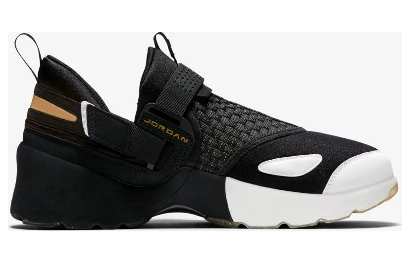 jordan-trunner 909408-032