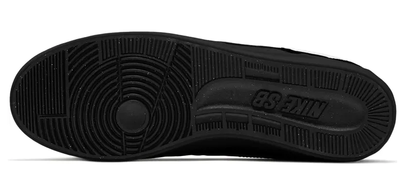 nike-delta-force 942237-002