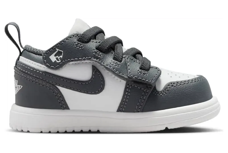 air-jordan-1 DR9747-044