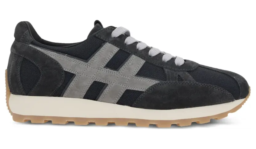 Hogan 86er aus Wildleder “Blue” (HXM6710FQ80P60)