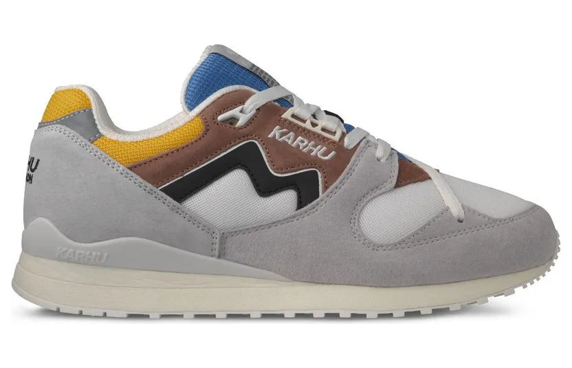 Karhu Synchron Classic Dawn Blue / Jet Black (F802668)