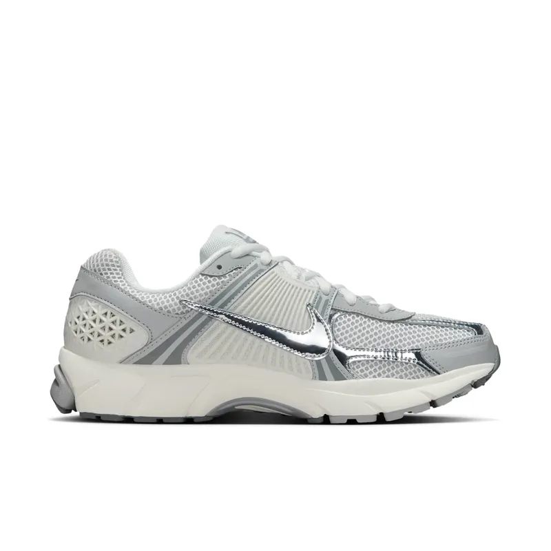 Nike Zoom Vomero 5 “Metallic Silver” (IM2219-121)