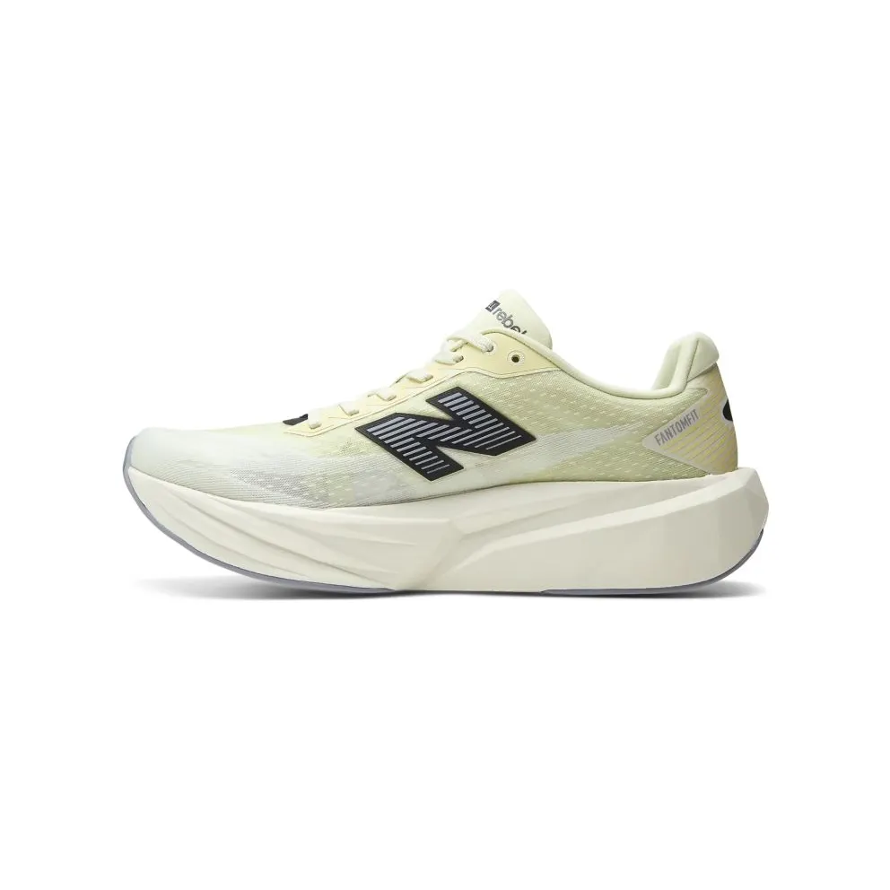 NEW BALANCE FuelCell Rebel v5 “PISTACHIO BUTTER / DIGITAL MIST” (MFCX8QY)