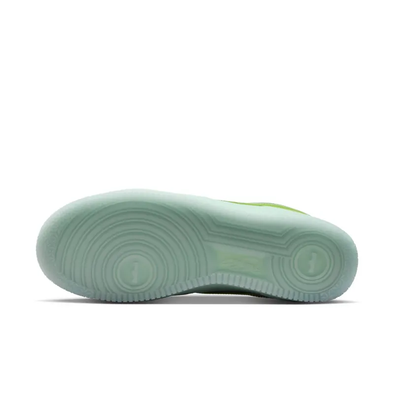 Nike Air Force 1 Low Premium “Lebron James – LA” (IQ5368-300)