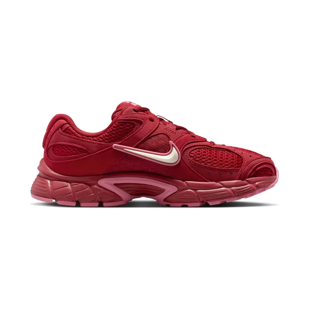 Nike V5 RNR “Team Crimson Peony” (II6294-602)